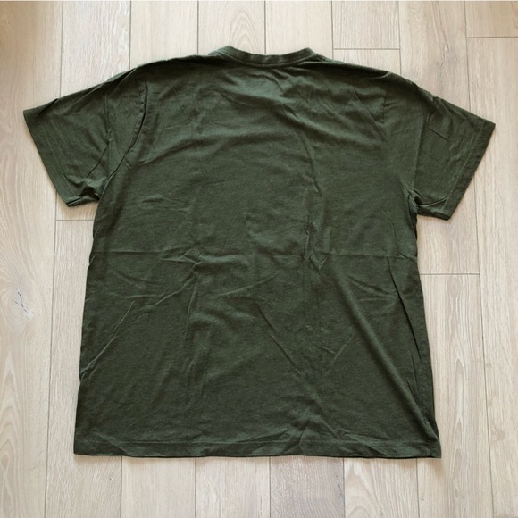 Marvel Deadpool Christmas Santa T Shirt - Picture 3 of 7